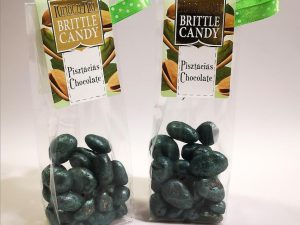 Piszt&aacute;ci&aacute;s &eacute;tcsokol&aacute;d&eacute;s f&ouml;ldimogyor&oacute;s drazs&eacute; 90 g