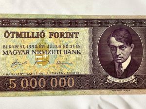 Ötmillió Forint táblás Tejcsokoládé 70g